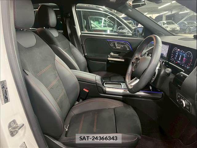 Mercedes Benz GLA-CLASS 2024-11 5871859-6