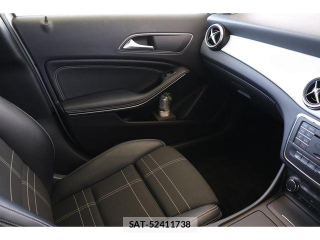 Mercedes Benz GLA-CLASS 2017-01 5871866-21