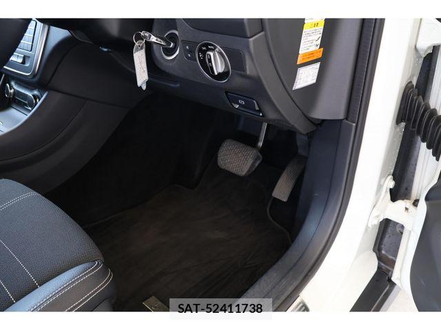 Mercedes Benz GLA-CLASS 2017-01 5871866-25