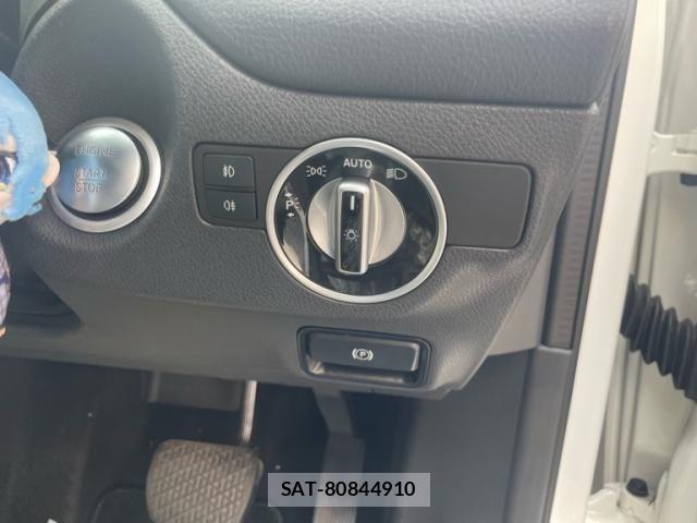 Mercedes Benz GLA-CLASS 2020-02 5871864-15