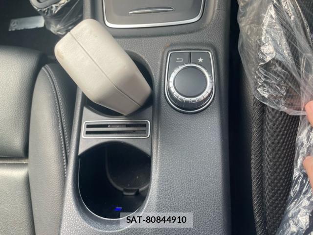 Mercedes Benz GLA-CLASS 2020-02 5871864-25
