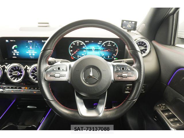 Mercedes Benz GLA-CLASS 2021-12 6012851-14