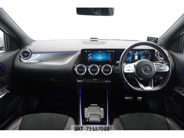 Mercedes Benz GLA-CLASS 2021-12 6012851-1