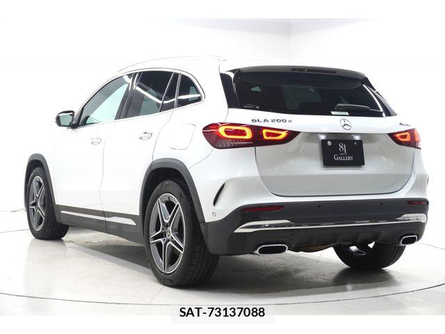 Mercedes Benz GLA-CLASS 2021-12 6012851-2