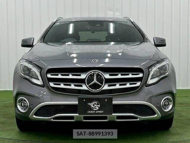 Mercedes Benz GLA-CLASS 2017-08 6216821-11