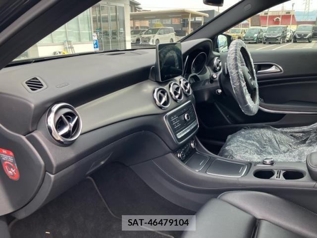 Mercedes Benz GLA-CLASS 2017-11 6245660-18