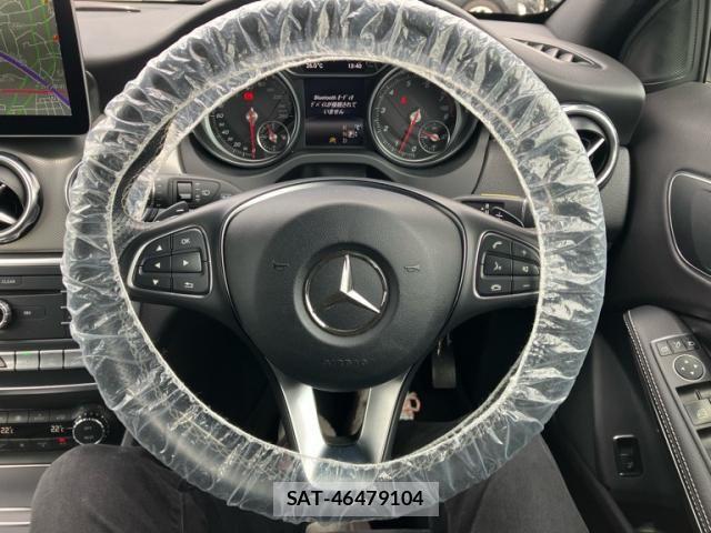 Mercedes Benz GLA-CLASS 2017-11 6245660-24