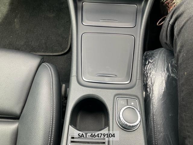Mercedes Benz GLA-CLASS 2017-11 6245660-28