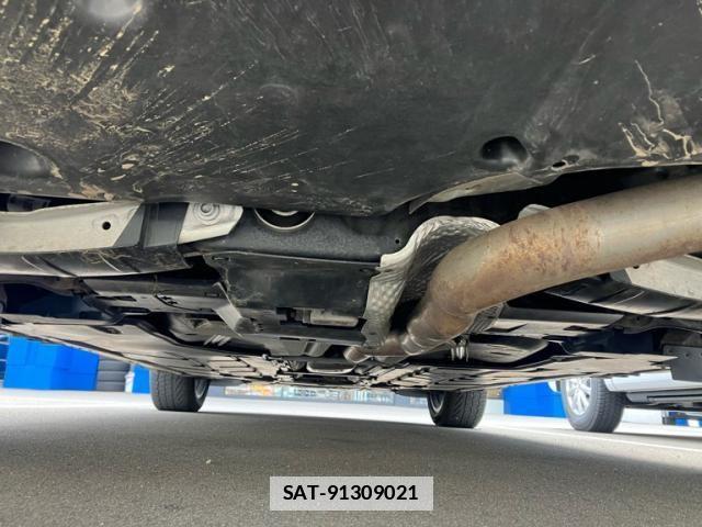 Mercedes Benz GLA-CLASS 2020-06 6245651-12