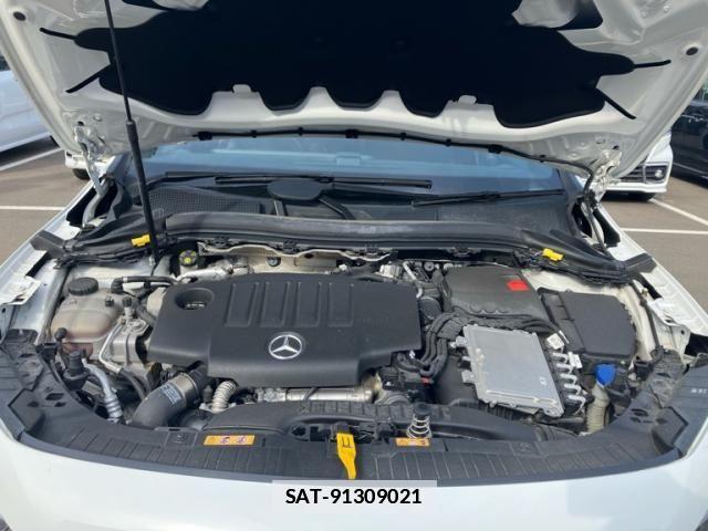 Mercedes Benz GLA-CLASS 2020-06 6245651-28