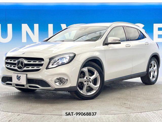 Mercedes Benz GLA-CLASS 2017-09 6305173-15