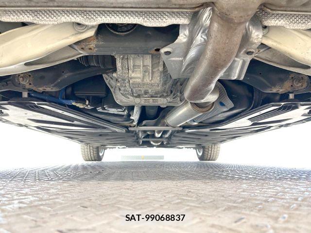 Mercedes Benz GLA-CLASS 2017-09 6305173-19