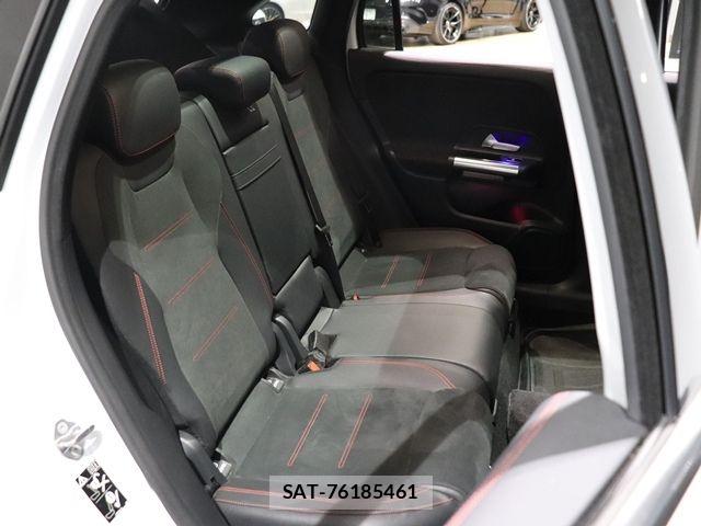 Mercedes Benz GLA-CLASS 2022-11 6500135-27