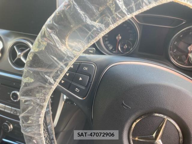 Mercedes Benz GLA-CLASS 2018-06 6500151-14