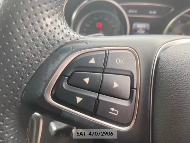 Mercedes Benz GLA-CLASS 2018-06 6500151-24