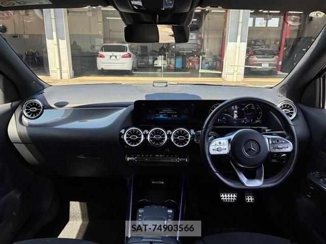 Mercedes Benz GLA-CLASS 2021-02 6672461-14