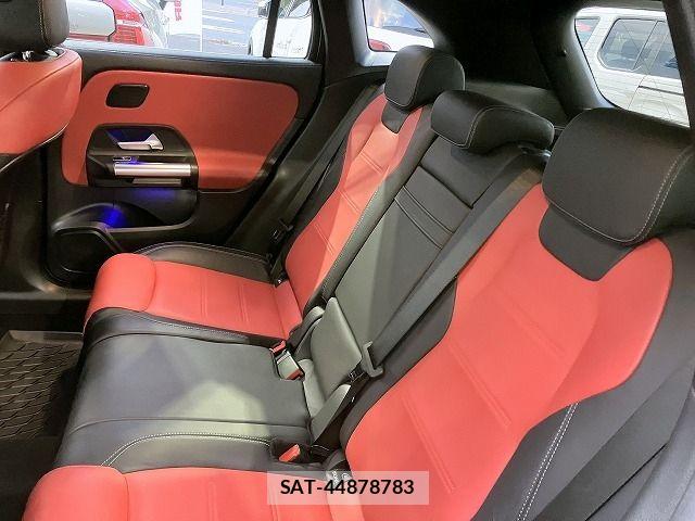 Mercedes Benz GLA-CLASS 2021-10 6672460-12
