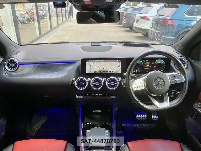 Mercedes Benz GLA-CLASS 2021-10 6672460-2