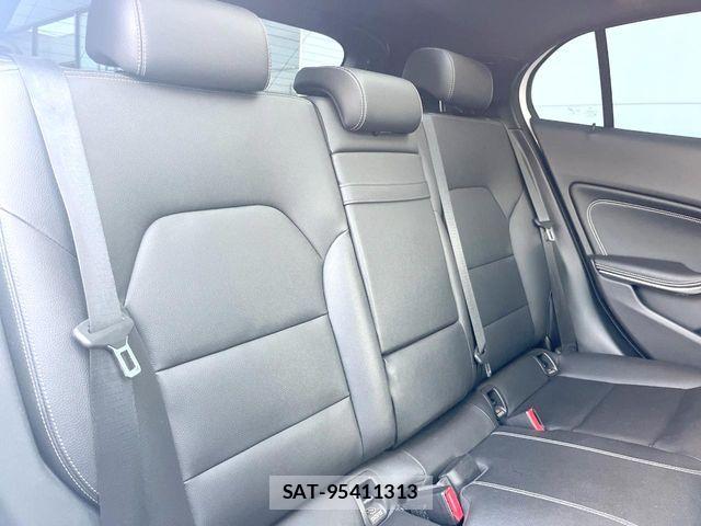 Mercedes Benz GLA-CLASS 2018-03 6676832-9