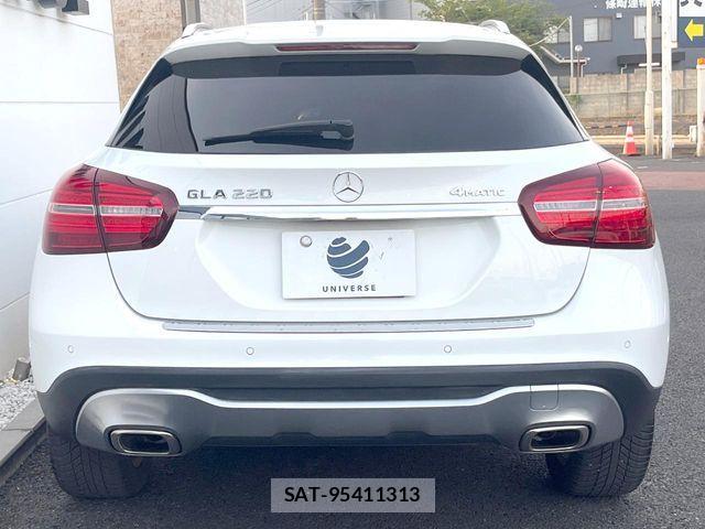 Mercedes Benz GLA-CLASS 2018-03 6676832-15