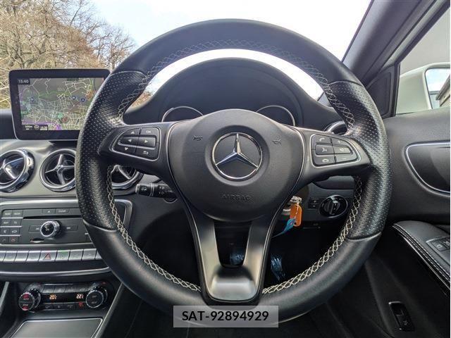 Mercedes Benz GLA-CLASS 2017-09 6676834-15