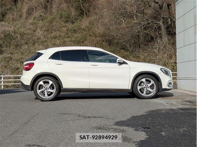 Mercedes Benz GLA-CLASS 2017-09 6676834-3