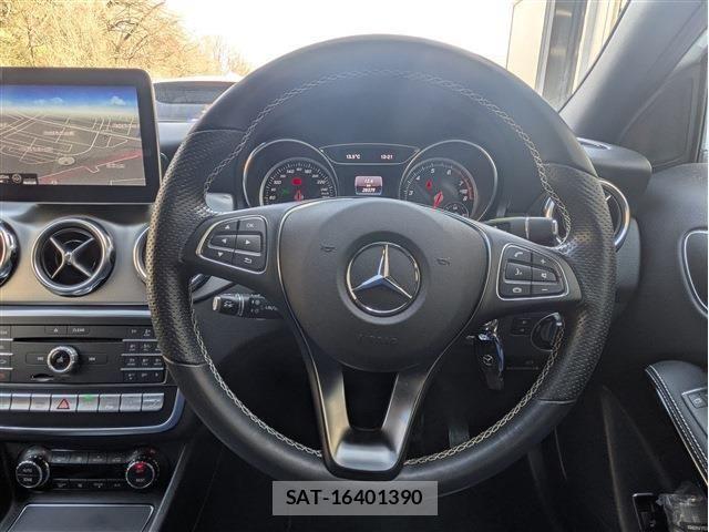 Mercedes Benz GLA-CLASS 2019-04 6676831-15