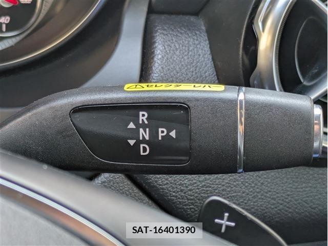 Mercedes Benz GLA-CLASS 2019-04 6676831-16