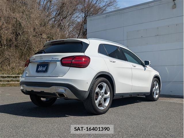 Mercedes Benz GLA-CLASS 2019-04 6676831-4