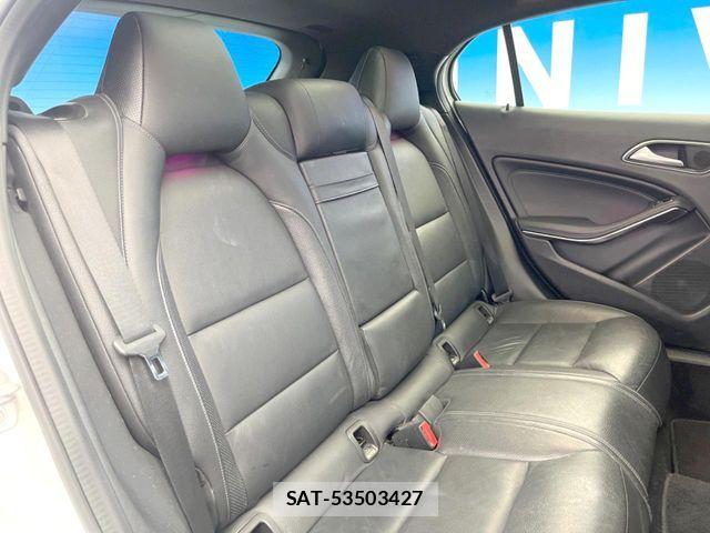 Mercedes Benz GLA-CLASS 2018-06 6676836-13