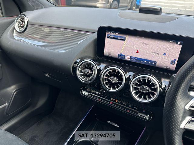 Mercedes Benz GLA-CLASS 2024-08 6676826-16
