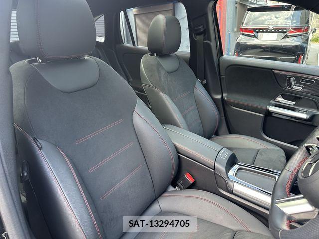 Mercedes Benz GLA-CLASS 2024-08 6676826-5