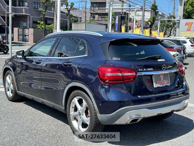 Mercedes Benz GLA-CLASS 2018-11 6716640-26