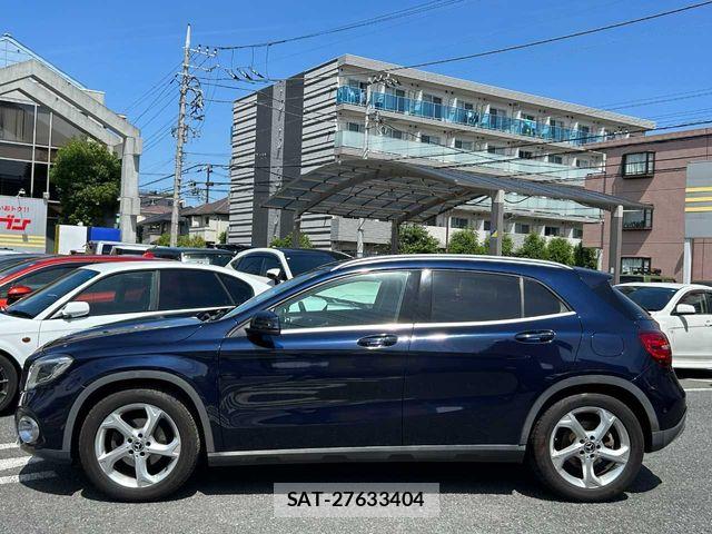 Mercedes Benz GLA-CLASS 2018-11 6716640-27
