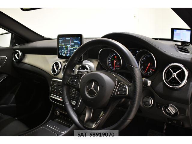 Mercedes Benz GLA-CLASS 2019-09 6716633-1