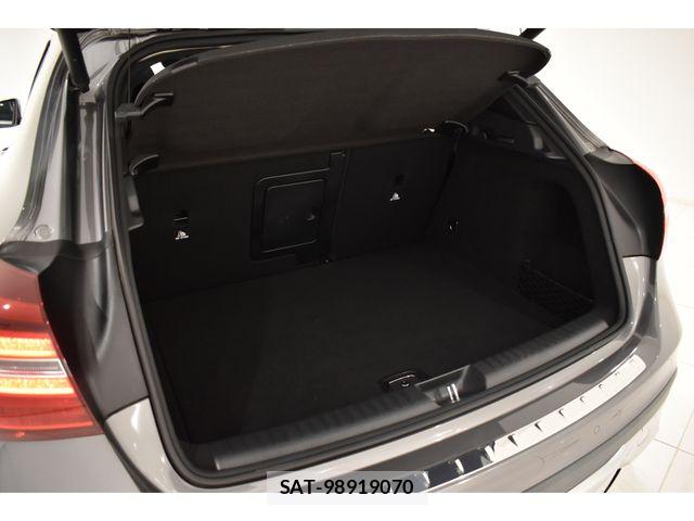 Mercedes Benz GLA-CLASS 2019-09 6716633-21