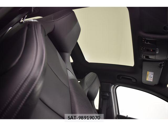 Mercedes Benz GLA-CLASS 2019-09 6716633-3