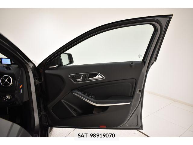 Mercedes Benz GLA-CLASS 2019-09 6716633-5
