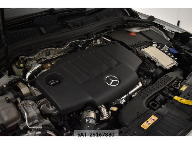 Mercedes Benz GLA-CLASS 2021-06 6716632-20
