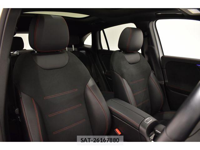 Mercedes Benz GLA-CLASS 2021-06 6716632-2