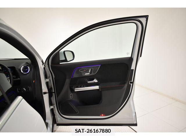 Mercedes Benz GLA-CLASS 2021-06 6716632-5