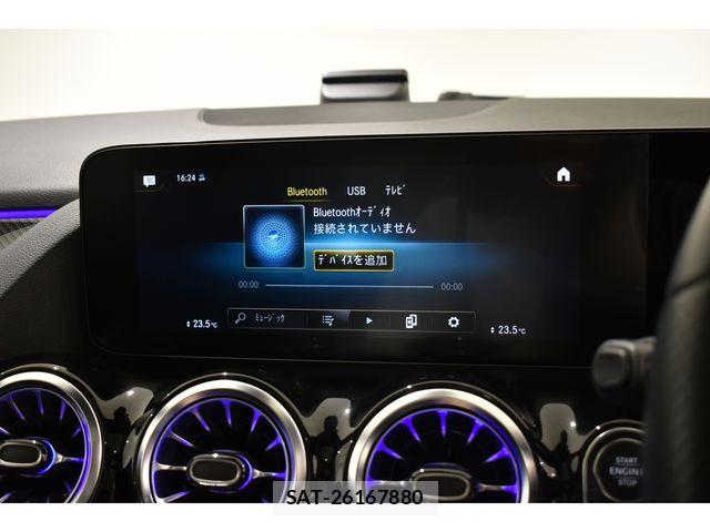 Mercedes Benz GLA-CLASS 2021-06 6716632-8
