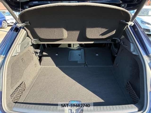 Mercedes Benz GLA-CLASS 2017-09 6716641-16