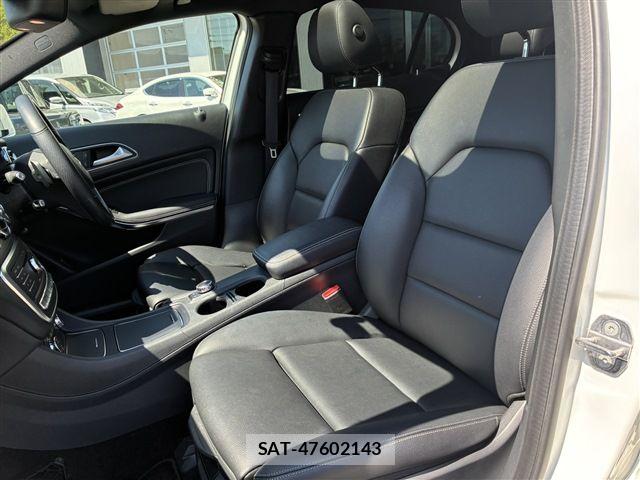Mercedes Benz GLA-CLASS 2019-06 6752373-15