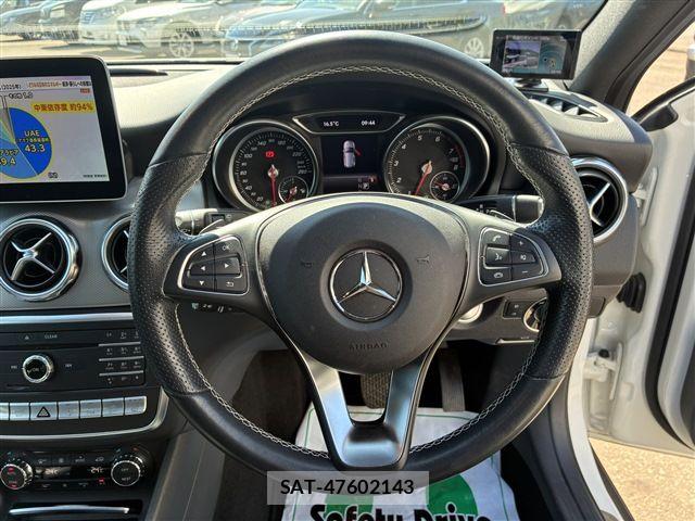 Mercedes Benz GLA-CLASS 2019-06 6752373-28
