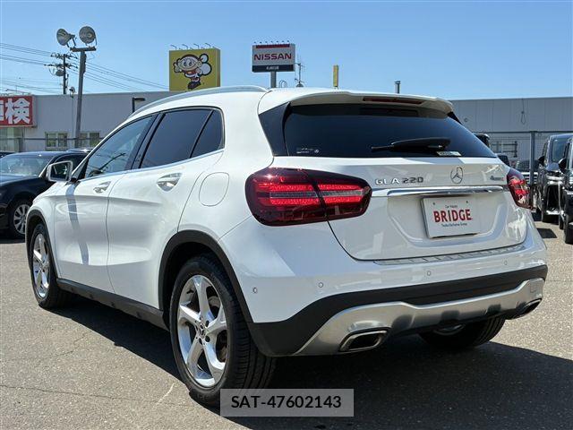 Mercedes Benz GLA-CLASS 2019-06 6752373-3