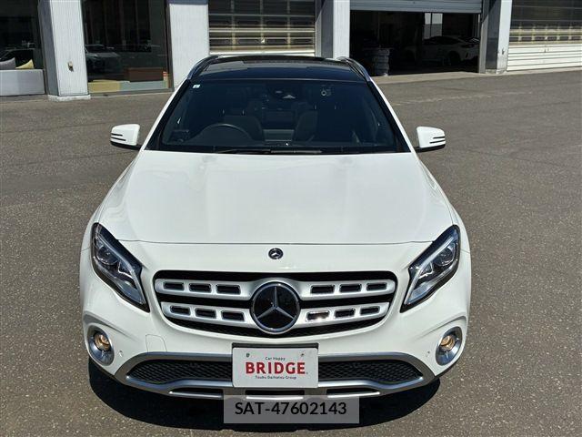 Mercedes Benz GLA-CLASS 2019-06 6752373-8