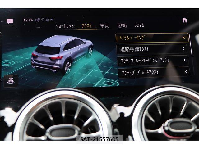 Mercedes Benz GLA-CLASS 2022-10 6752372-18