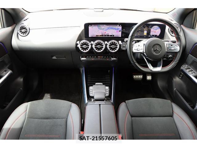 Mercedes Benz GLA-CLASS 2022-10 6752372-1