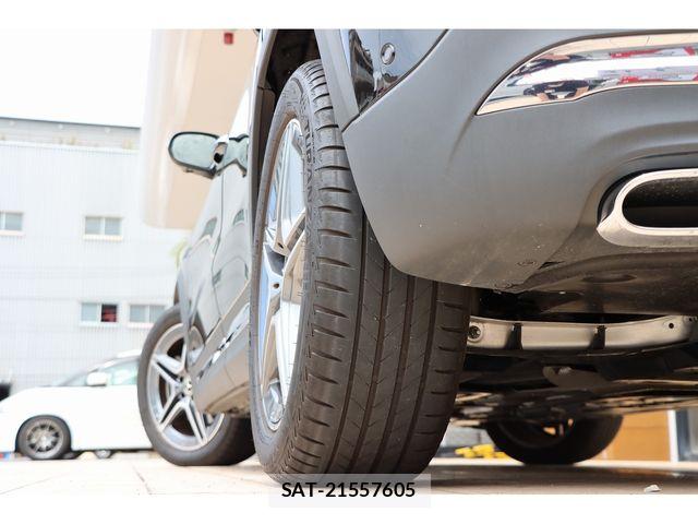 Mercedes Benz GLA-CLASS 2022-10 6752372-28